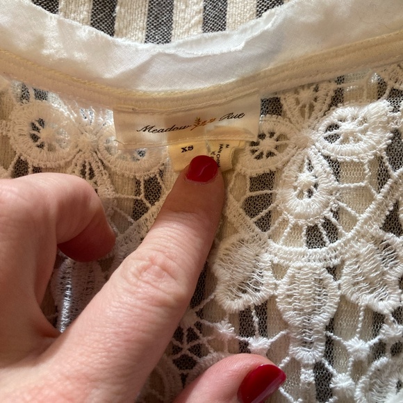 Anthropologie Meadow Rue lace 3/4 sleeve top - Picture 3 of 5